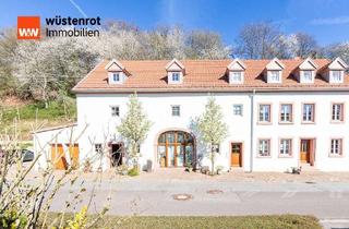 Bauernhaus kaufen in 54441 Trassem, Stilvoll saniertes Bauernhaus-Ensemble, mit Café, Eventlocation, Profiküche, drei Ferienwohnungen.