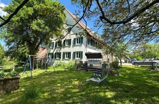 Bauernhaus kaufen in 88448 Attenweiler, Pferdehaltung? Bauernhaus mit Scheune, Nebengebäuden und viel Land zu verkaufen!