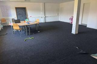 Büro zu mieten in 63674 Altenstadt, Büro mit 2 weiteren Räumen und Optionen zum Vermieten!