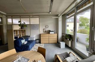 Büro zu mieten in Leonberger Straße 18, 71277 Rutesheim, Büro oder Praxis / Lichtdurchflutet/ Aufzug / Zentral