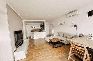 Wohnung kaufen in 76470 Ötigheim, Exklusive, modernisierte 3-Zimmer-Wohnung mit Balkon und Einbauküche in Ötigheim