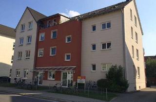 Wohnung mieten in Robert-Blum-Straße 4a, 17033 Stadtgebiet West, Wunderschöne modernisierte 3-Raum-Wohnung im Jahnviertel