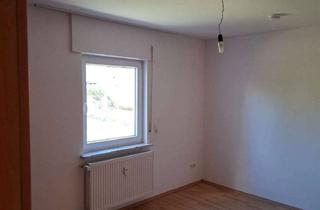 Wohnung mieten in Heldenbergstraße, 73072 Donzdorf, Vollständig renovierte 3-Zimmer-Wohnung mit Balkon und EBK in Heldenbergstraße, Donzdorf