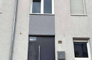 Reihenhaus kaufen in Edmundstraße 20c, 46149 Buschhausen, Ansprechendes und modernisiertes 4-Zimmer-Reihenhaus mit gehobener Innenausstattung in Oberhausen