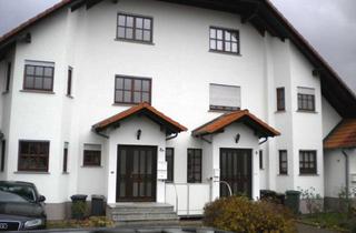 Haus mieten in Finkenweg 8a, 61130 Nidderau, Geräumige, preiswerte 7-Raum-Doppelhaushälfte mit geh. Innenausstattung