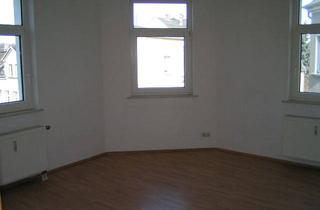 Wohnung mieten in Grundstr., 08412 Werdau, Werdau-Zentrum, 3-Zi.-Whg., großes Wohnzimmer, kleines Kinderzimmer