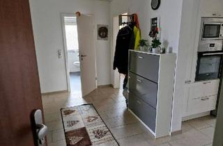 Wohnung kaufen in 44575 Castrop-Rauxel, Castrop-Rauxel - Moderne 4 12 Zimmer Eigentumswohnung,streichen und wohl fühlen??