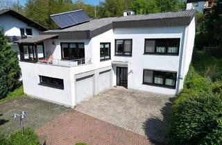 Einfamilienhaus kaufen in 34308 Bad Emstal, Bad Emstal - Erholung beginnt Zu Hause - Einfamilienhaus mit Einliegerwohnung im Grünen von Bad Emstal