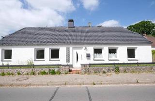 Einfamilienhaus kaufen in 24361 Groß Wittensee, Groß Wittensee - Schnäppchen saniertes FH EFH auf großem Grundstück