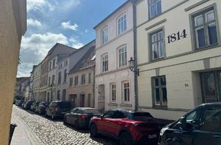 Mehrfamilienhaus kaufen in 23966 Wismar, Wismar - Provisionsfreies Mehrfamilienhaus in toller Altstadtlage