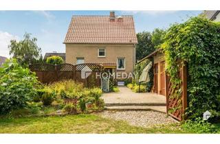 Haus kaufen in 16244 Schorfheide, Schorfheide - Traumhafte Immobilienkombination aus 2 Häusern für Familien auf großzügigem Grundstück