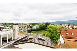 Wohnung kaufen in 83410 Laufen, Großzügige Dachgeschoßwohnung