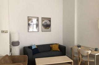Wohnung kaufen in Eisenacher Strasse 54, 10823 Schöneberg, Charmante sanierte Altbauwohnung in Berlin Schöneberg: 34 m², befristet vermietet bis 2027