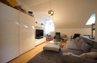 Wohnung kaufen in 83278 Traunstein, 2-Zimmer Dachgeschoss Wohnung mit überdachtem Balkon in Bestlage von Traunstein - Kolpingstraße