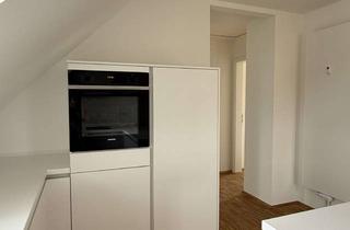 Wohnung mieten in 92706 Luhe-Wildenau, Wohnen mit Stil: Offener Wohn-Essbereich & natürliche Materialien – Erstbezug!