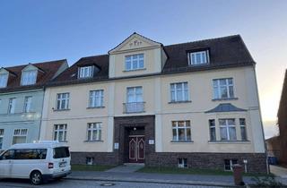 Wohnung mieten in Clara-Zetkin-Straße 195, 14547 Beelitz, Sehr große 6-Zimmer-Dachgeschosswohnung im Zentrum von Beelitz