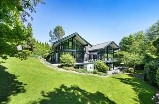 Villa kaufen in 82340 Feldafing, Unverbaubare, naturnahe Lage in Seenähe: Großzügige Familienvilla mit Indoor-Pool