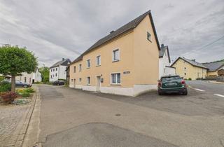 Einfamilienhaus kaufen in 54570 Mürlenbach, Renoviertes Einfamilienhaus mit Nebengebäude & Terasse