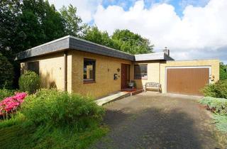 Haus kaufen in 25794 Pahlen, Charmanter Bungalow mit Privatsphäre im Grünen