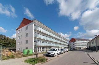Wohnung mieten in Robert-Koch-Straße 76, 04435 Schkeuditz, FAMILIEN-WOHNUNG ERSTKLASSIGER AUSSTATTUNG // 4 Zimmer, Gäste-WC & 2 Stellplätzen