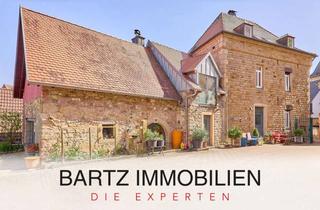 Anlageobjekt in 76835 Gleisweiler, Einzigartige Gelegenheit: Wohnhaus & historische Schule in der Südpfalz