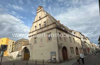Anlageobjekt in Gotthardstr. 29, 06217 Merseburg, Attraktives Denkmal an der Fußgängerzone mit angrenzendem großen Baugrundstück für MFH oder WGH