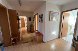 Wohnung kaufen in 91207 Lauf, Zentrale 1a Lage in Lauf a. d. Pegnitz 4-Zimmer 118qm Dachgeschoß Maisonette Wohnung mit Kamin