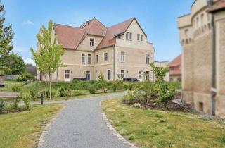 Wohnung kaufen in 17406 Stolpe, Wohnen wie im Schloss - denkmalgeschützte Eigentumswohnung in Stolpe auf Usedom