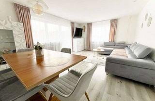 Wohnung kaufen in 90556 Cadolzburg, Renovierte 4-Zi.-Wohnung mit Balkon und Gartenmitbenutzung – inkl. Stellplatz