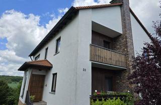 Wohnung mieten in Kister Straße 50, 97204 Höchberg, Freundliche 6 Zimmer-Etagen- und Dachgeschoss-Wohnung mit 2 Balkonen in Höchberg