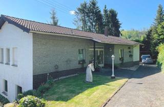 Einfamilienhaus kaufen in 57537 Selbach, Wohnen auf einer Ebene! Einfamilienhaus mit separatem Wohnteil!