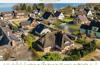 Haus kaufen in 23911 Pogeez, Reetdach-Fachwerk-Kate mit Gästehaus auf großem Grundstück in Pogeez