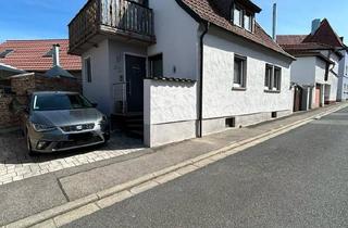 Einfamilienhaus kaufen in 97469 Gochsheim, Gochsheim - Einfamilienhaus mit großer Halle - Provisionsfrei