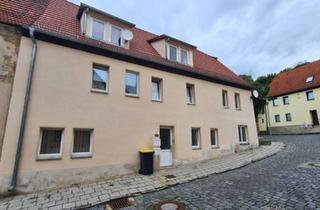 Mehrfamilienhaus kaufen in 06279 Farnstädt, Farnstädt - Mehrfamilienhaus mit kleinem Nebengelass und Hof