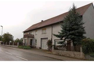 Haus kaufen in 91639 Wolframs-Eschenbach, Wolframs-Eschenbach - Zweifamilienhaus