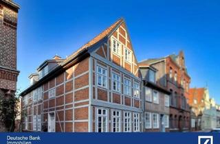 Mehrfamilienhaus kaufen in 21682 Stade, Stade - **Fachwerk-Juwel in der Stader Innenstadt**