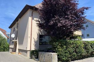 Wohnung kaufen in Halbmondstraße, 79206 Breisach, Charmante, modernisierte 4-Zimmer-Maisonette-Galerie-Wohnung in Breisach am Rhein