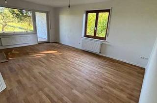 Wohnung mieten in 82269 Geltendorf, Erstbezug nach Teilrenovierung mit Garten: Attraktive 4-Zimmer-Erdgeschosswohnung in Walleshausen
