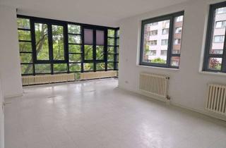 Wohnung mieten in Landsberger Allee 219 C, 13055 Alt-Hohenschönhausen, KEINE WG - Geräumige 5-Zimmer-Familienwohnung mit Aufzug sucht neue Mieter!