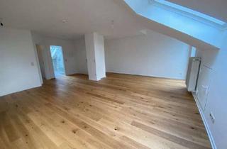 Wohnung mieten in 83024 Ost, Frisch sanierte 1,5-Zimmer-Wohnung mit Dachterrasse in Rosenheim