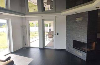 Haus kaufen in 97502 Euerbach, Direkt an der B303 - ausgezeichnete Lage für Versicherungskaufleute, Makler - Arbeiten und Wohnen