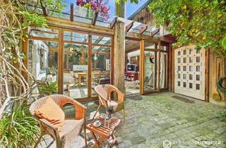 Mehrfamilienhaus kaufen in 93080 Pentling, Historisches, außergewöhnliches Anwesen * Vielseitig nutzbar *