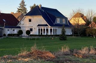 Einfamilienhaus kaufen in Am Brink, 23617 Stockelsdorf, Einfamilienhaus mit Einliegerwohnung
