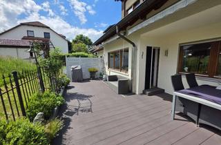 Haus kaufen in 73271 Holzmaden, RUHIGE WOHNLAGE - SONNIG - 8,5 METER BREITES REIHENMITTLEHAUS