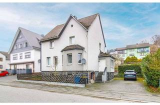 Anlageobjekt in 35719 Angelburg, Ihr Eigenheim mit viel Platz für die ganze Familie und einem großen Garten in Lixfeld