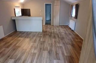 Wohnung kaufen in 63517 Rodenbach, Mobilheim mit überdachter Terrasse, Gartenhaus und Stellplatz