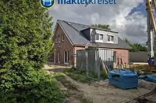 Wohnung kaufen in 26427 Esens, Besondere Dachgeschosswohnungen in Esens