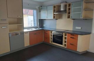 Wohnung mieten in 30851 Langenhagen, 3 Zimmer Wohnung mit EBK und Terrasse in Langenhagen.