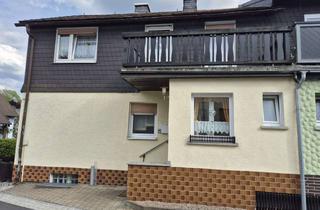 Reihenhaus kaufen in 96358 Reichenbach, Gepflegtes Reihenhaus mit Garten, Garage und Schuppen
