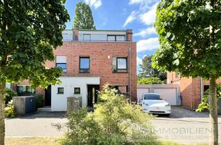Einfamilienhaus kaufen in 40627 Düsseldorf, Stilvolles Wohnen - Lichtdurchflutetes Einfamilienhaus mit Garten und moderner Ausstattung